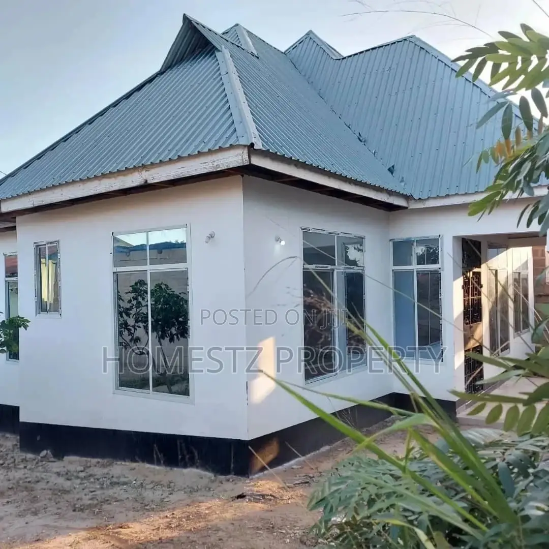 3bdrm House in Maxposh, Kinondoni for Sale in Kinondoni