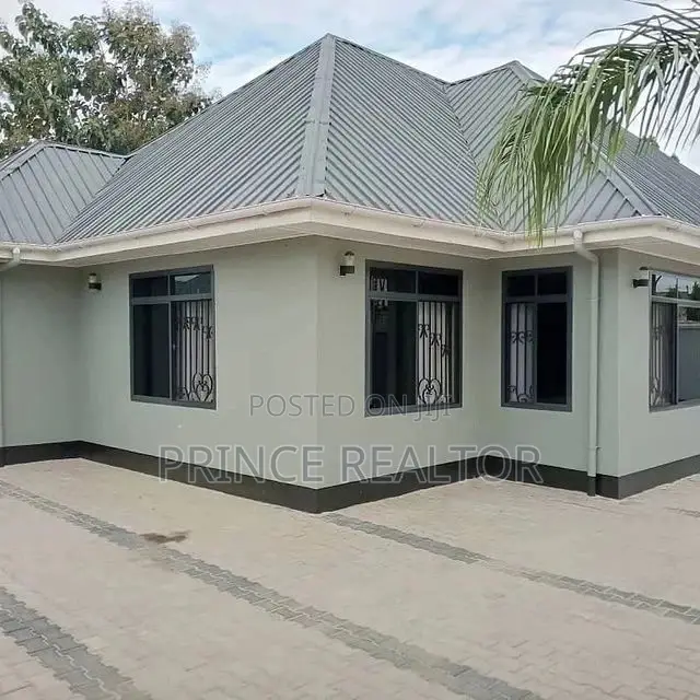 3bdrm House in Maxposh, Kinondoni for Sale in Kinondoni