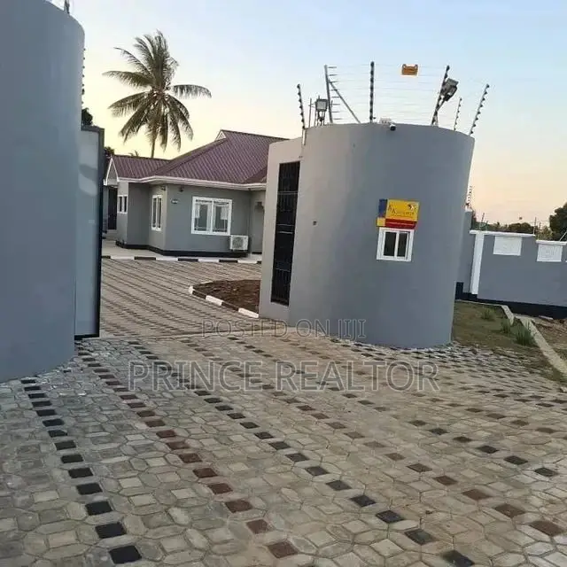 3bdrm House in Maxposh, Kinondoni for Sale in Kinondoni