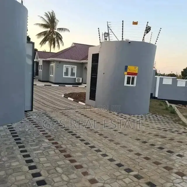 3bdrm House in Maxposh, Kinondoni for Sale in Kinondoni