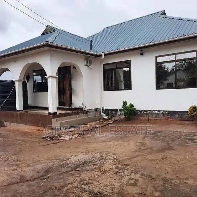 3bdrm House in Maxposh, Kinondoni for Sale in Kinondoni