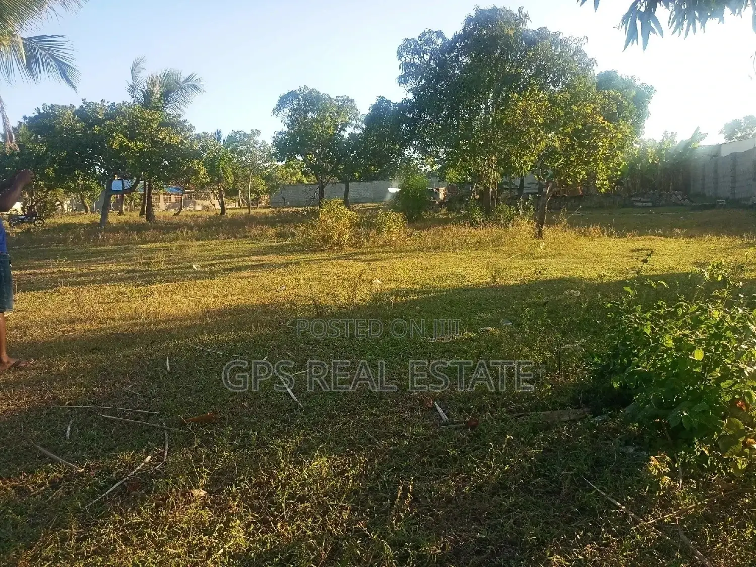 Clean Titled Plot for Sale in Kigamboni