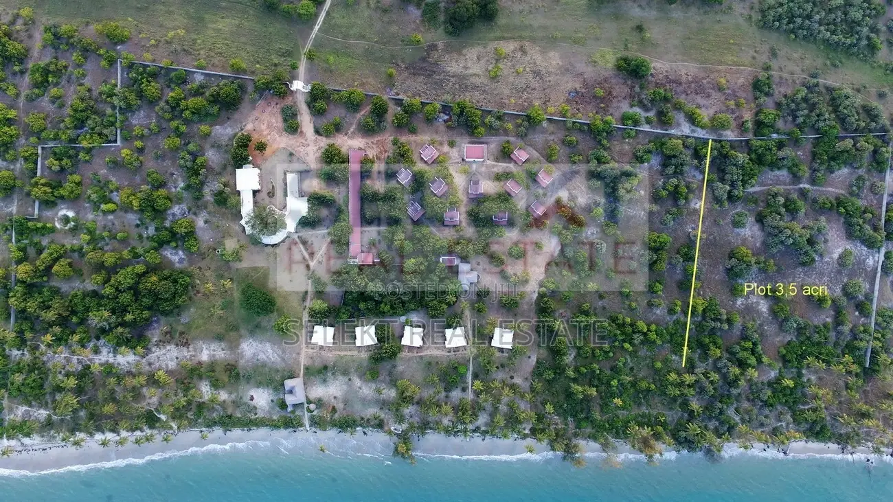 76,000sqm Beach Resort Outside Saadani National Park in Pangani B (East)