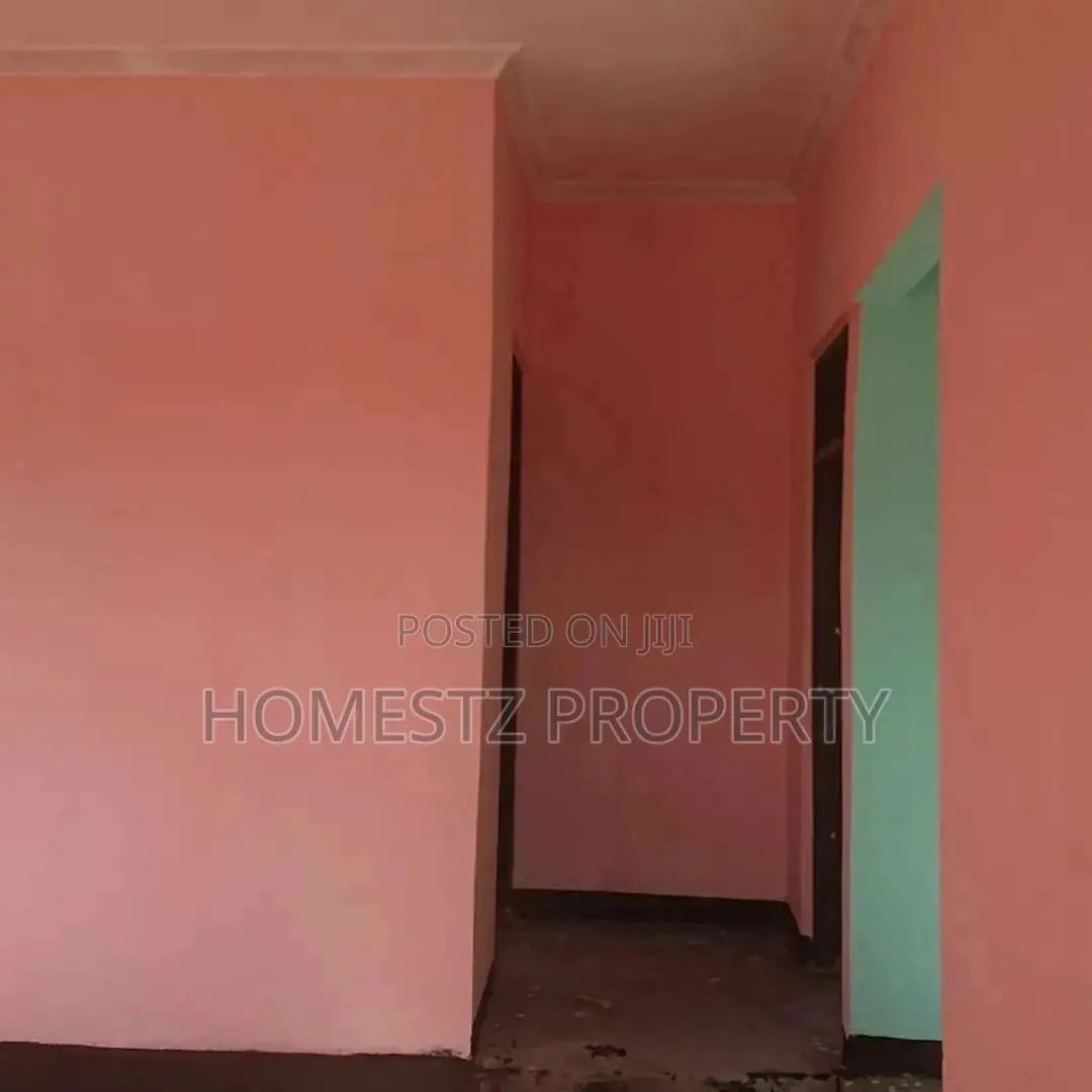 6bdrm House in Maxposh, Kinondoni for Sale in Kinondoni