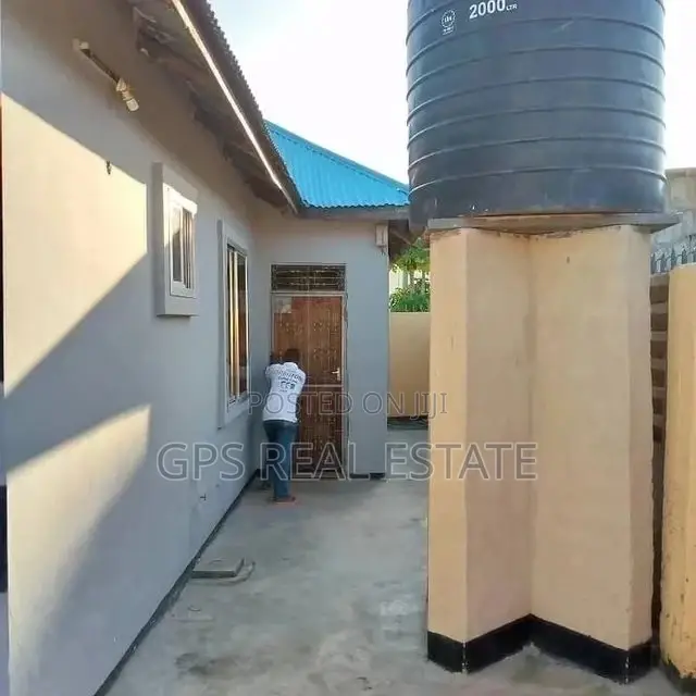 3bdrm House in Maxposh, Ilala for Sale in Ilala