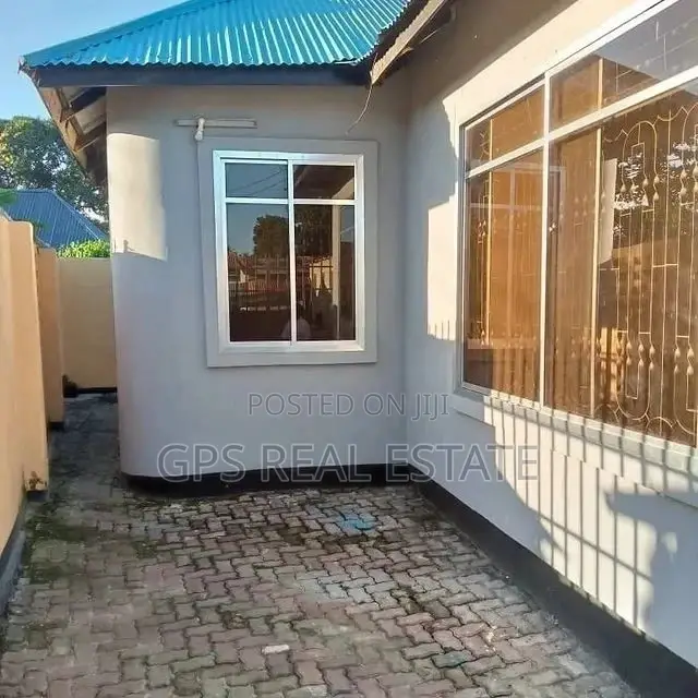 3bdrm House in Maxposh, Ilala for Sale in Ilala