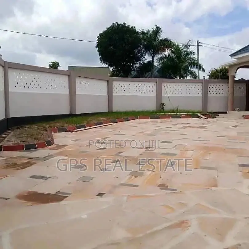 House For Sale in Kinondoni