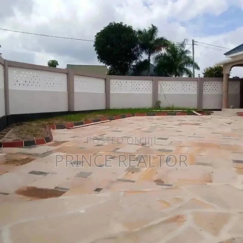 House For Sale in Kinondoni