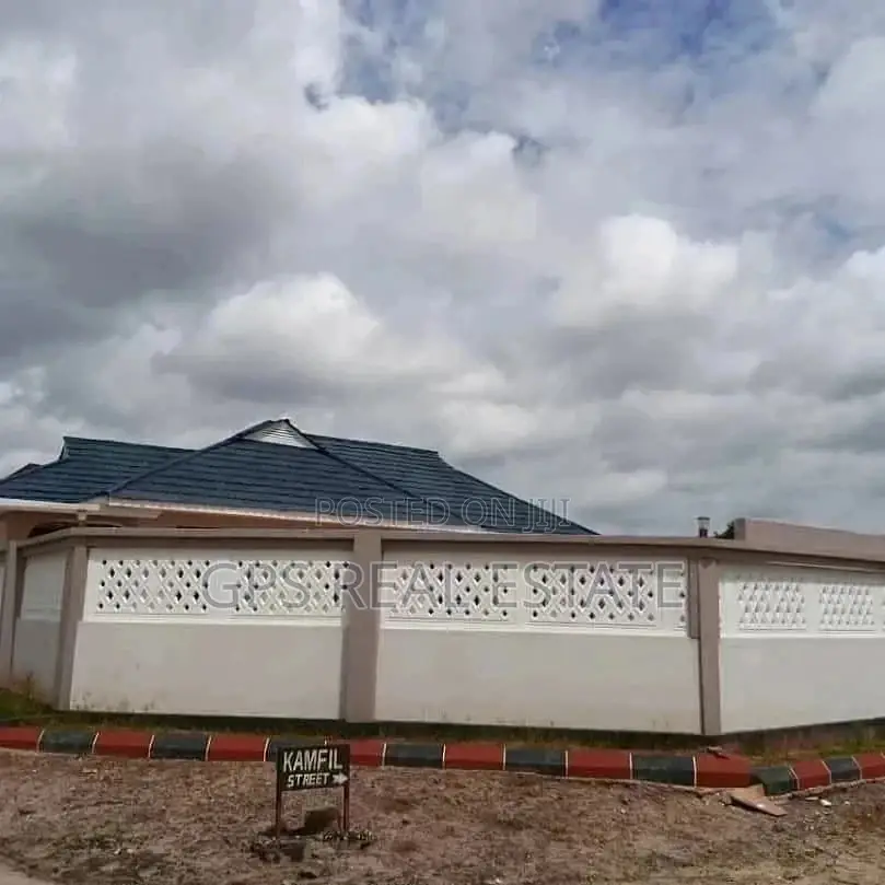 House For Sale in Kinondoni