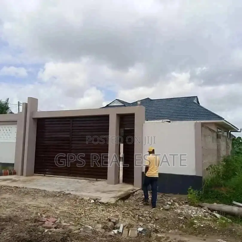 House For Sale in Kinondoni