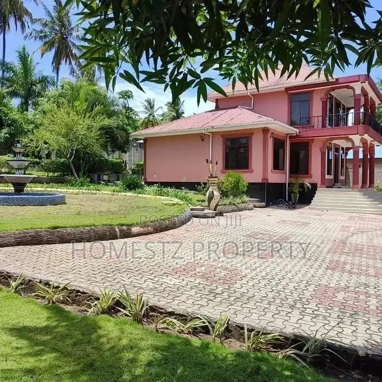 4bdrm House in Maxposh, Kigamboni for Sale in Kigamboni