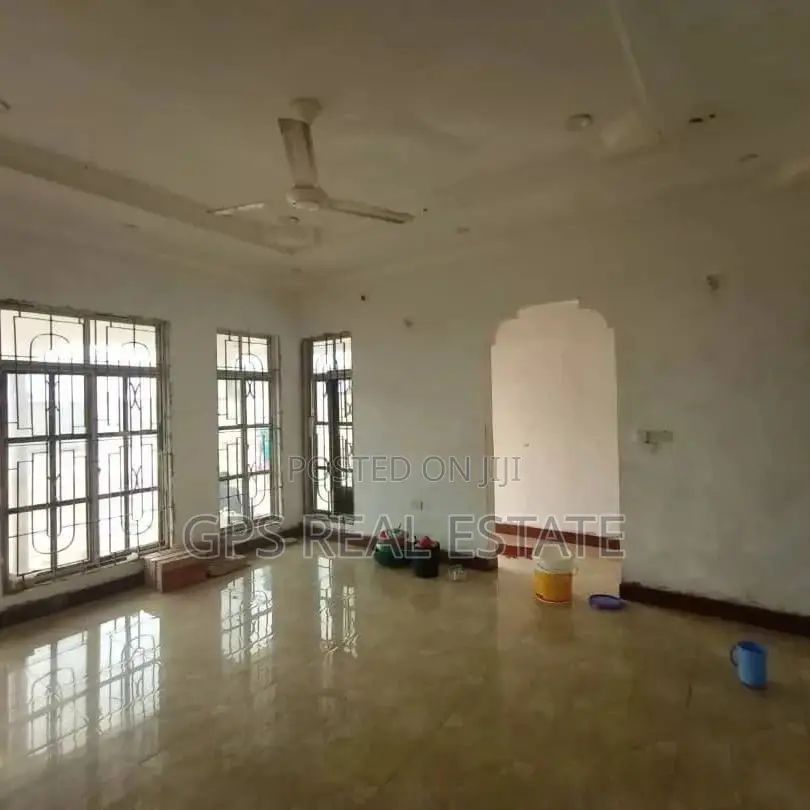 5bdrm House in Maxposh, Kigamboni for Sale in Kigamboni