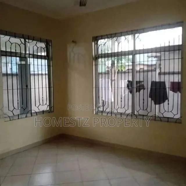 4bdrm House in Maxposh, Kinondoni for Sale in Kinondoni