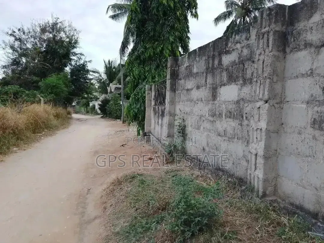 3bdrm House in Maxposh, Kinondoni for Sale in Kinondoni