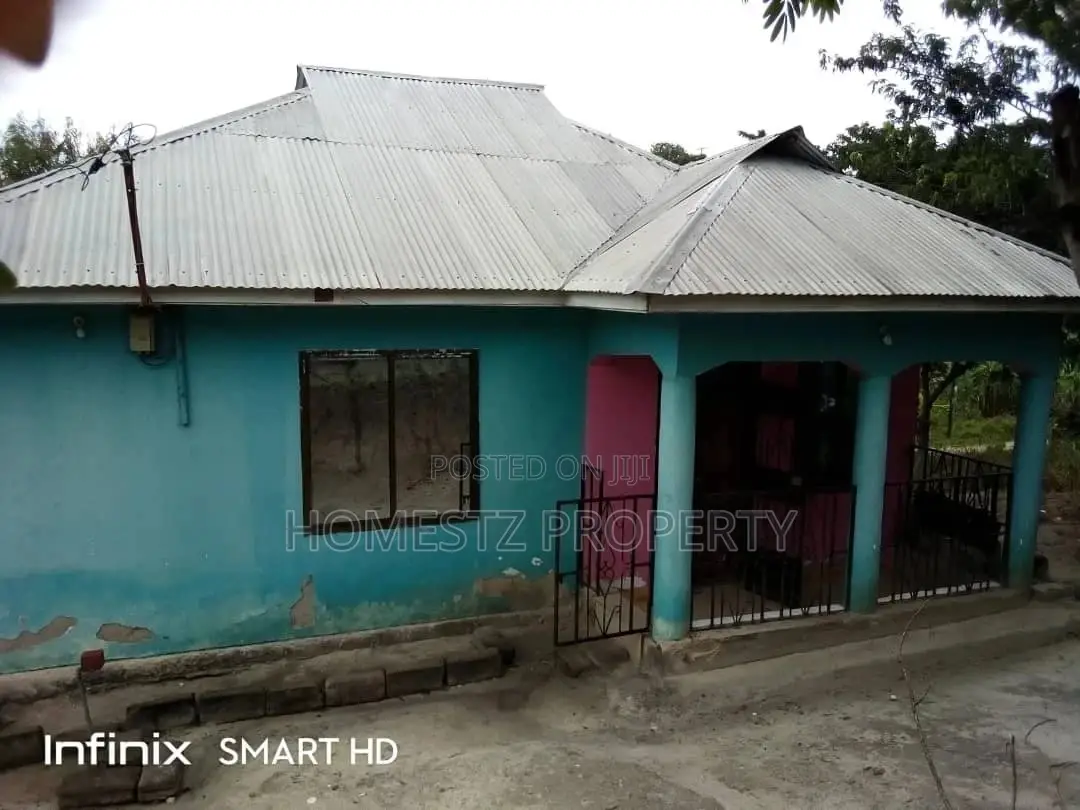 3bdrm House in Maxposh, Kinondoni for Sale in Kinondoni