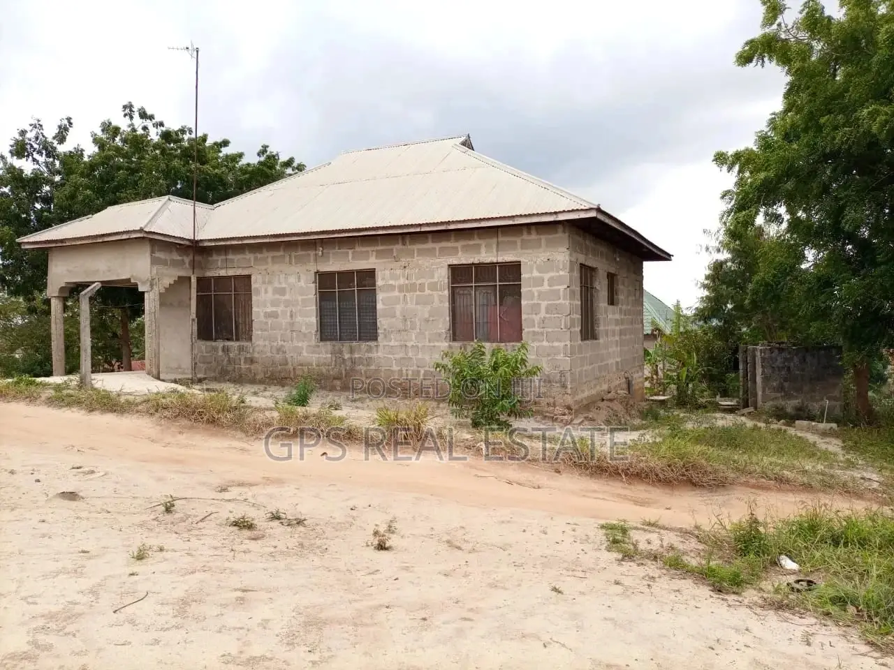 3bdrm House in Maxposh, Kinondoni for Sale in Kinondoni