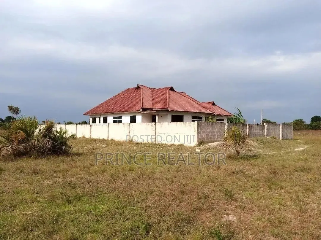 3bdrm House in Maxposh, Kigamboni for Sale in Kigamboni