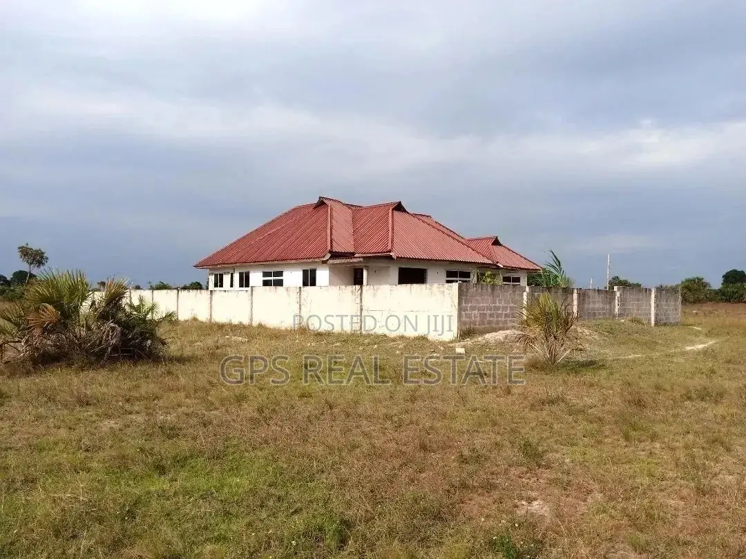3bdrm House in Maxposh, Kigamboni for Sale in Kigamboni