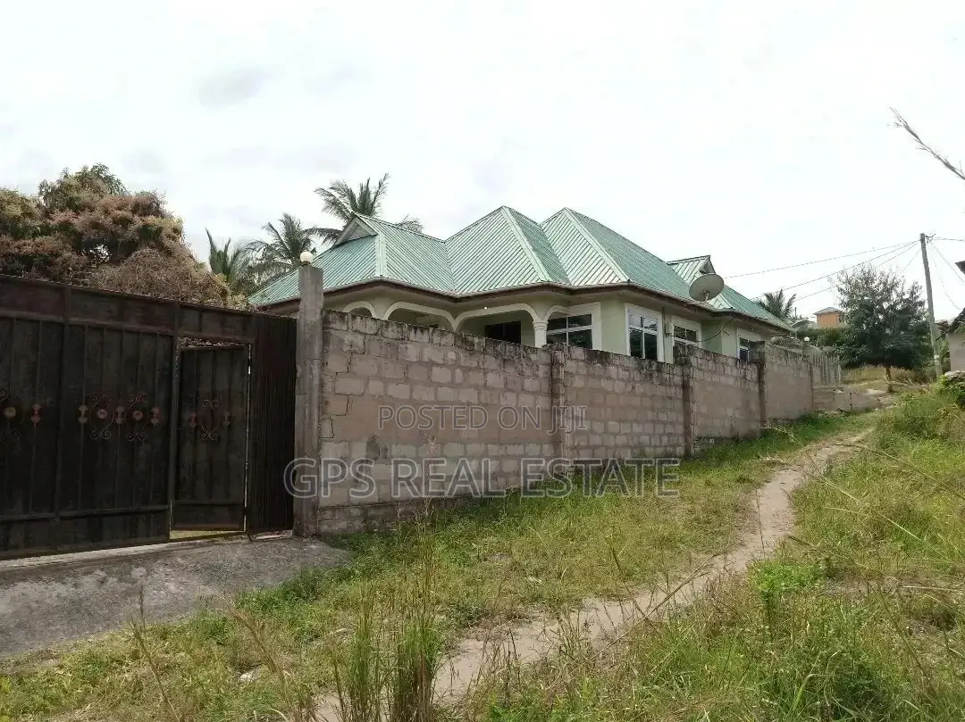 3bdrm House in Kinondoni for Sale in Kinondoni