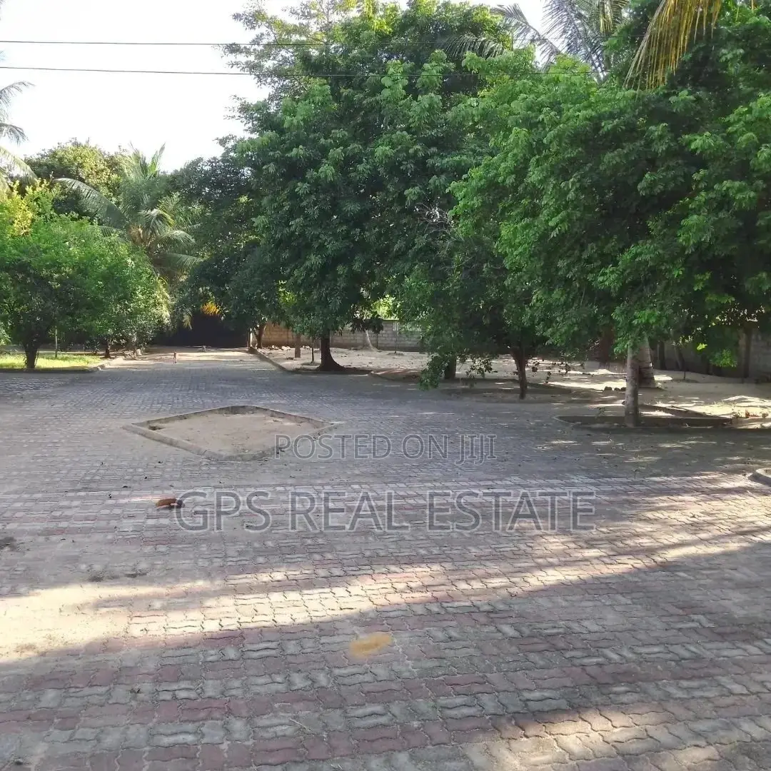 4bdrm House in Kisota, Kigamboni for Sale in Kigamboni