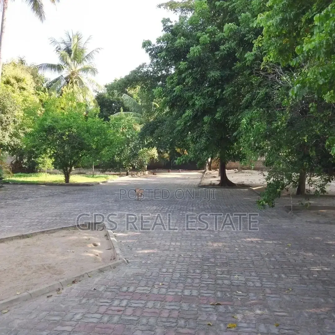 4bdrm House in Kisota, Kigamboni for Sale in Kigamboni