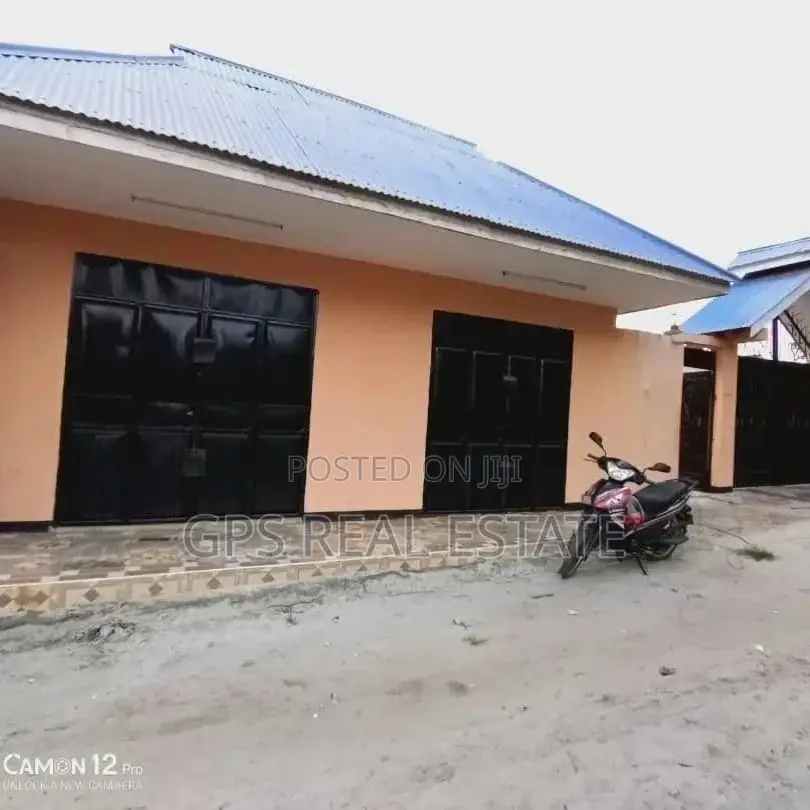 3bdrm House in Vikindu, Kigamboni for Sale in Kigamboni
