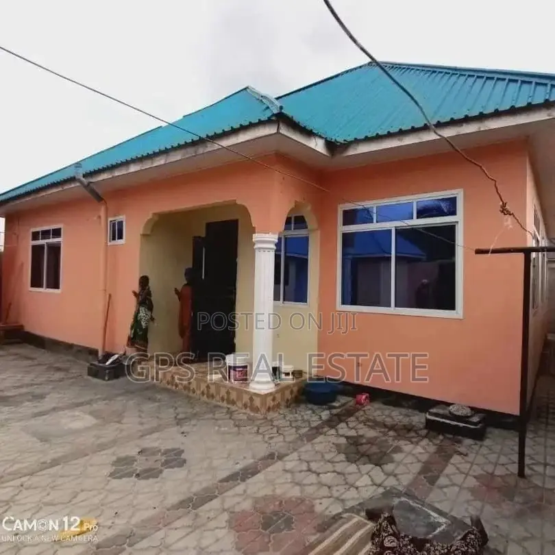 3bdrm House in Vikindu, Kigamboni for Sale in Kigamboni