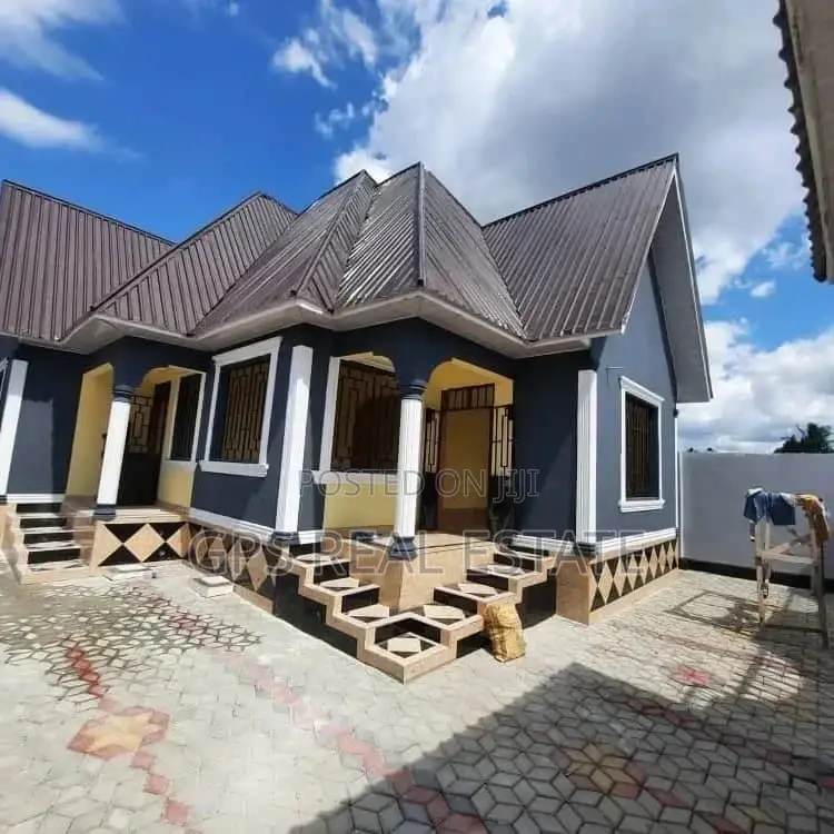 4bdrm House in Chamazi, Temeke for Sale in Temeke