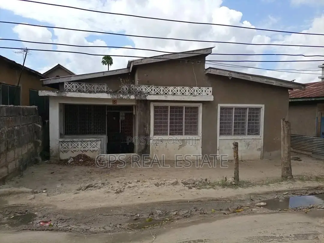 3bdrm House in Sinza, Kinondoni for Sale in Kinondoni