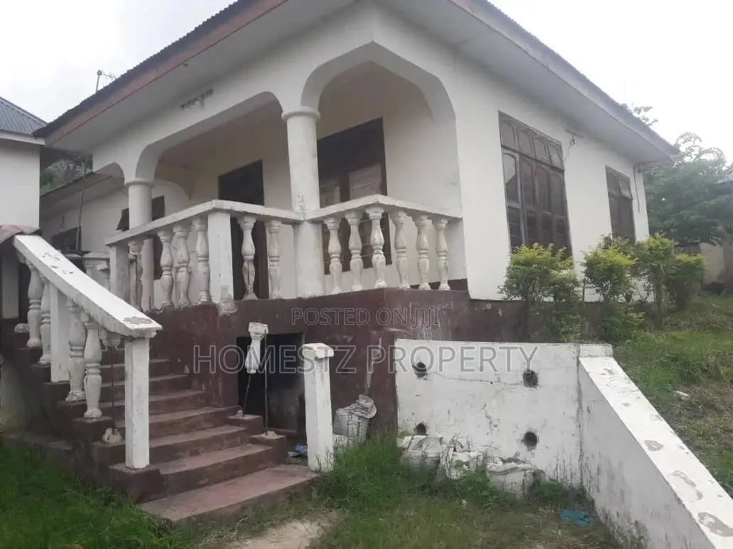 3bdrm House in Mbezi Makuti, Kinondoni for Sale in Kinondoni