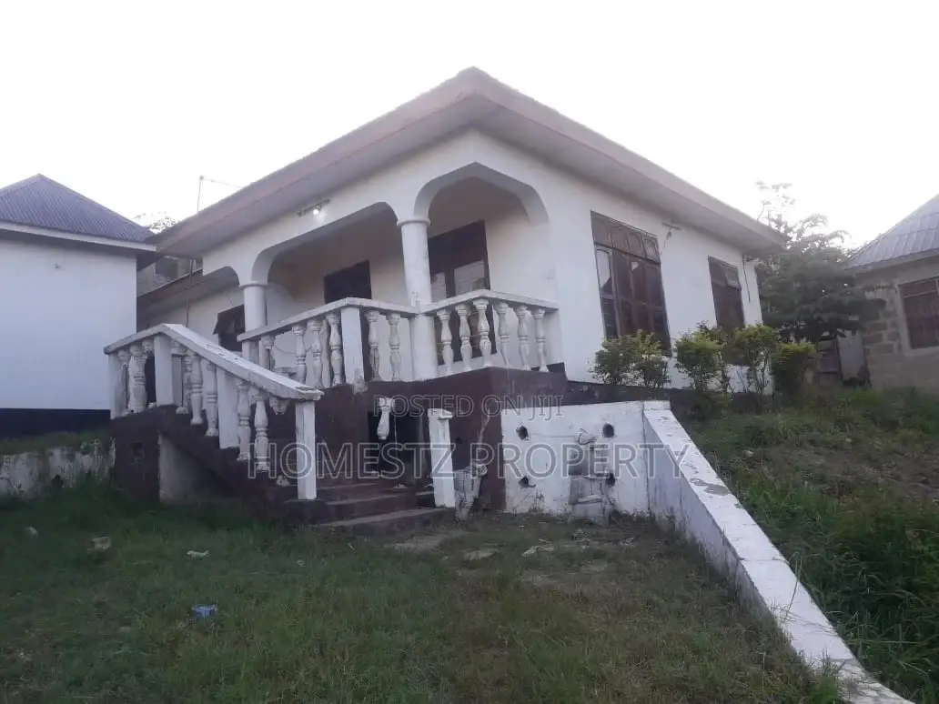 3bdrm House in Mbezi Makuti, Kinondoni for Sale in Kinondoni