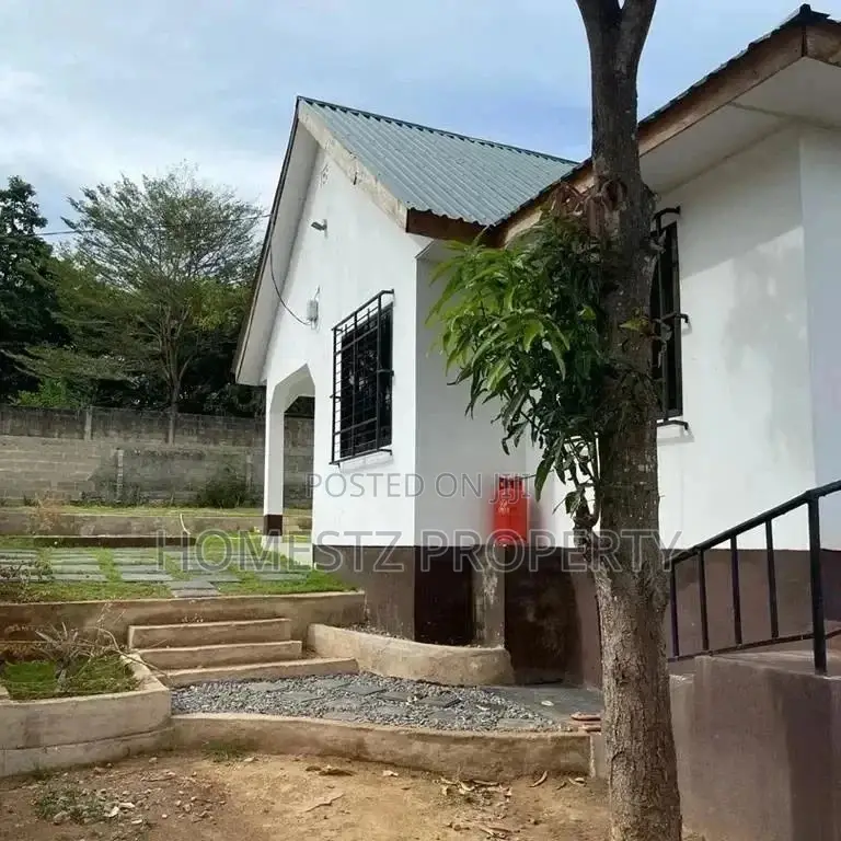 2bdrm House in Mbezi Kwa Ulomi, Kinondoni for Sale in Kinondoni