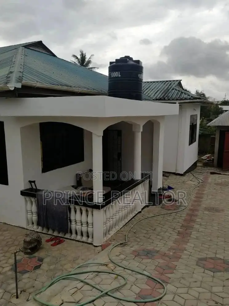 3bdrm House in Mbezi Mwisho, Kinondoni for Sale in Kinondoni