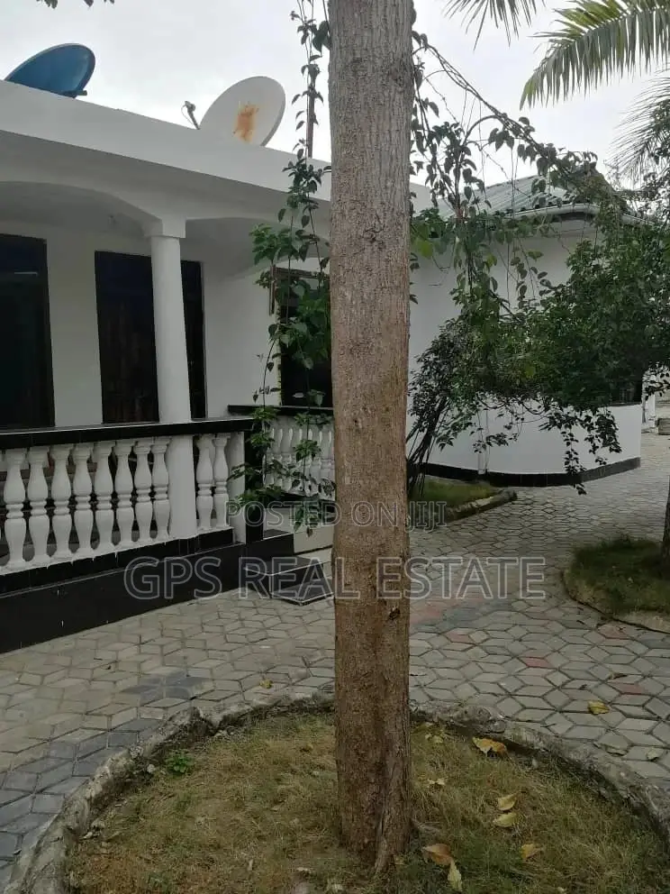 3bdrm House in Mbezi Mwisho, Kinondoni for Sale in Kinondoni