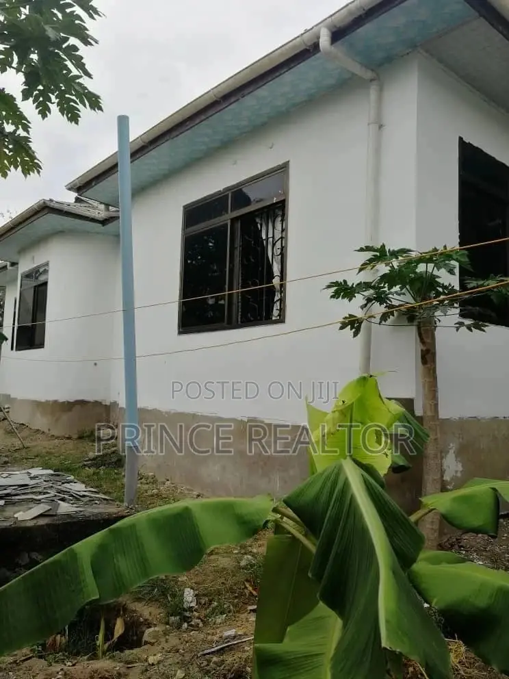 3bdrm House in Mbezi Mwisho, Kinondoni for Sale in Kinondoni