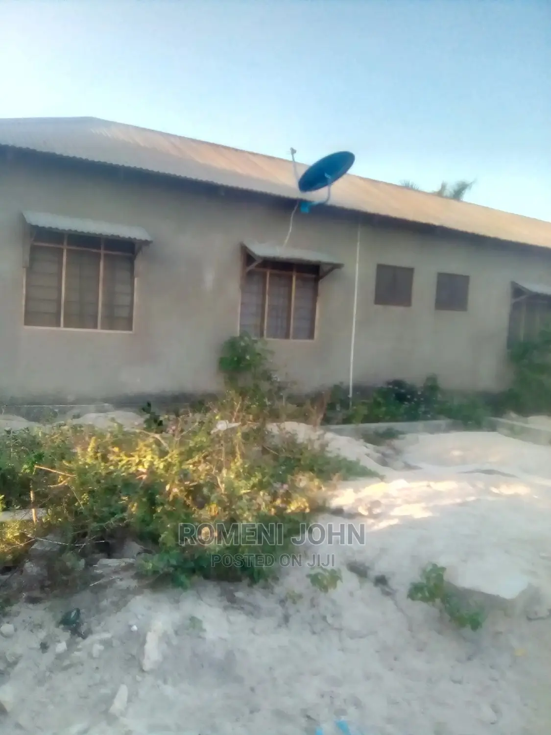 Furnished 5bdrm Bungalow in Tanzania Daressalaam for Sale in Ukonga