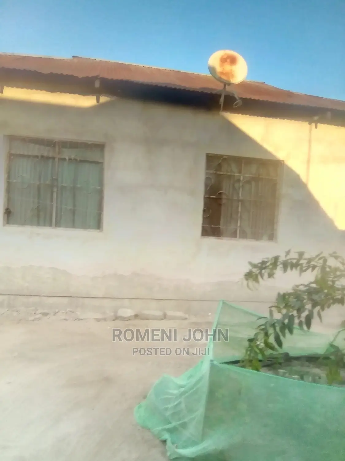 Furnished 5bdrm Bungalow in Tanzania Daressalaam for Sale in Ukonga