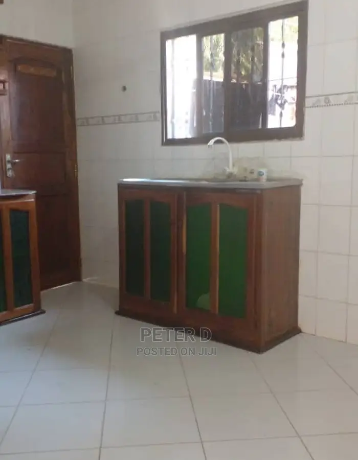 2bdrm House in Mikocheni for rent in Mikocheni