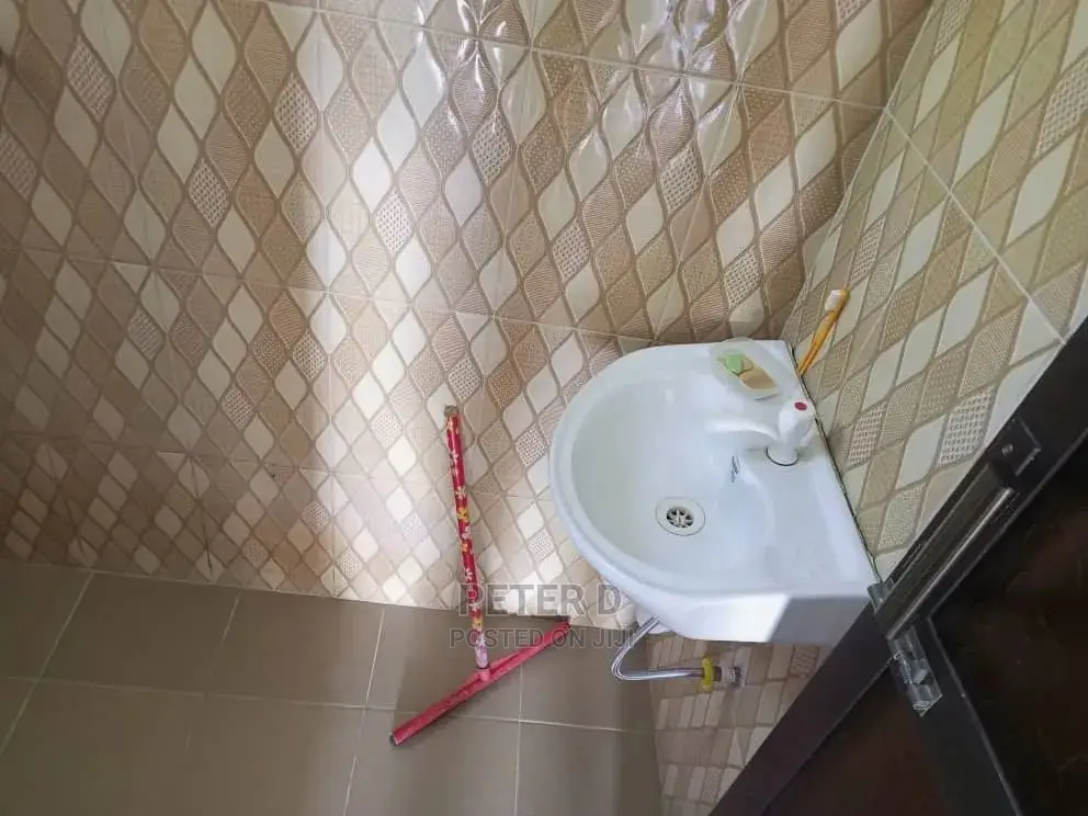 1bdrm Shared Apartment in Kimara for Rent in Kimara