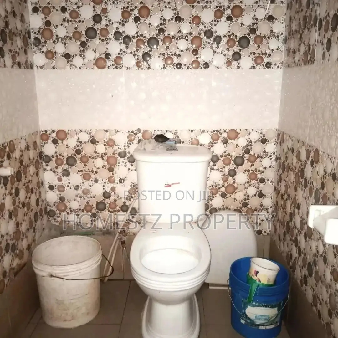 5bdrm House in Goba Majengo, Kinondoni for Sale in Kinondoni