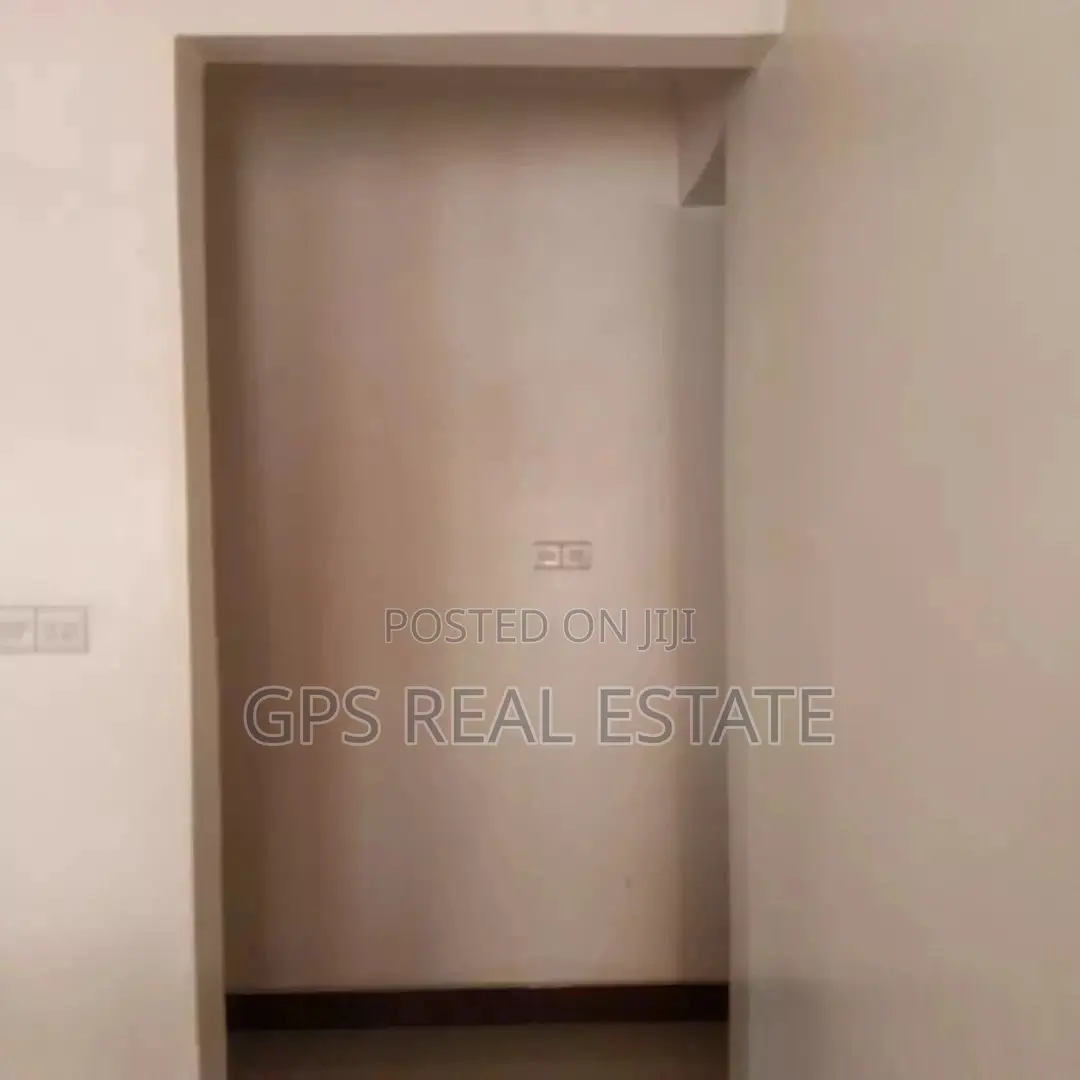 5bdrm House in Goba Majengo, Kinondoni for Sale in Kinondoni