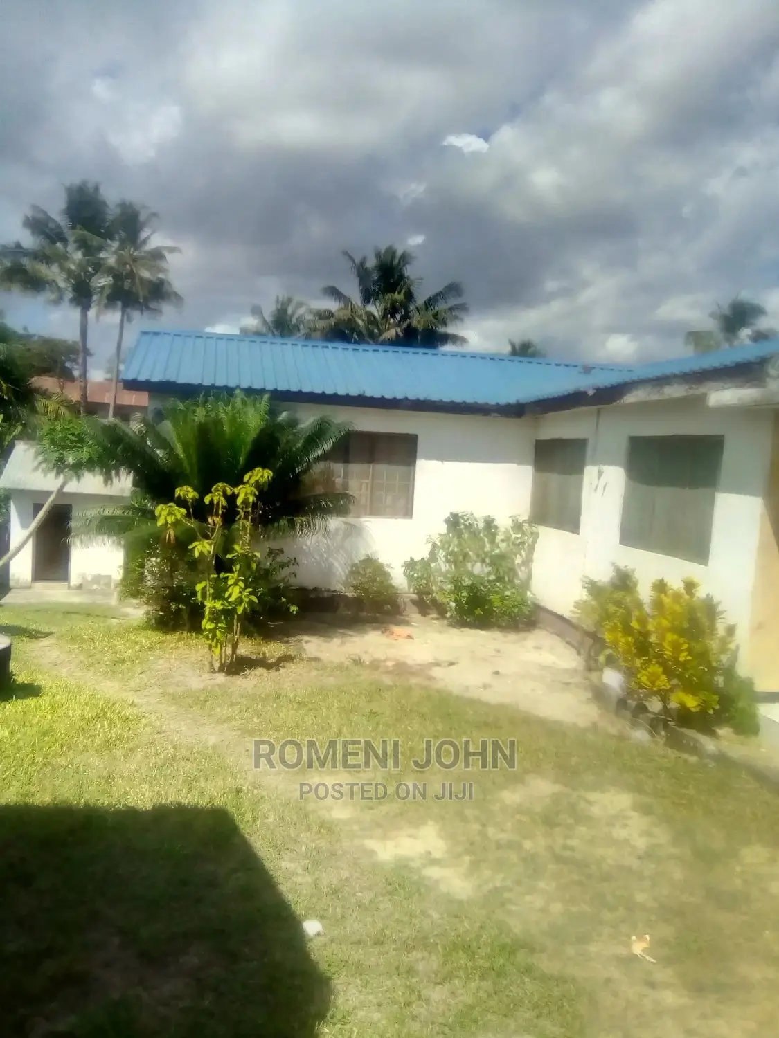 Furnished 5bdrm Bungalow in Tanzania Daressalaam, Ukonga for Sale in Ukonga