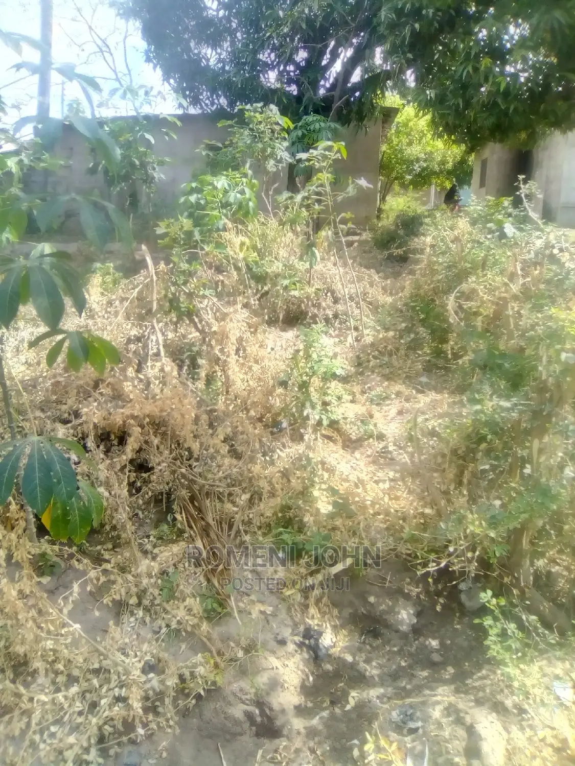 Eneo Kibiashara Linauzwa Milioni 93,000,000 in Ukonga