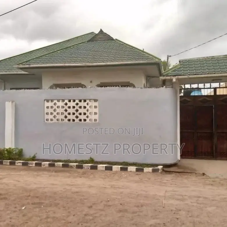 3bdrm House in Kinyerezi, Kinondoni for Sale in Kinondoni
