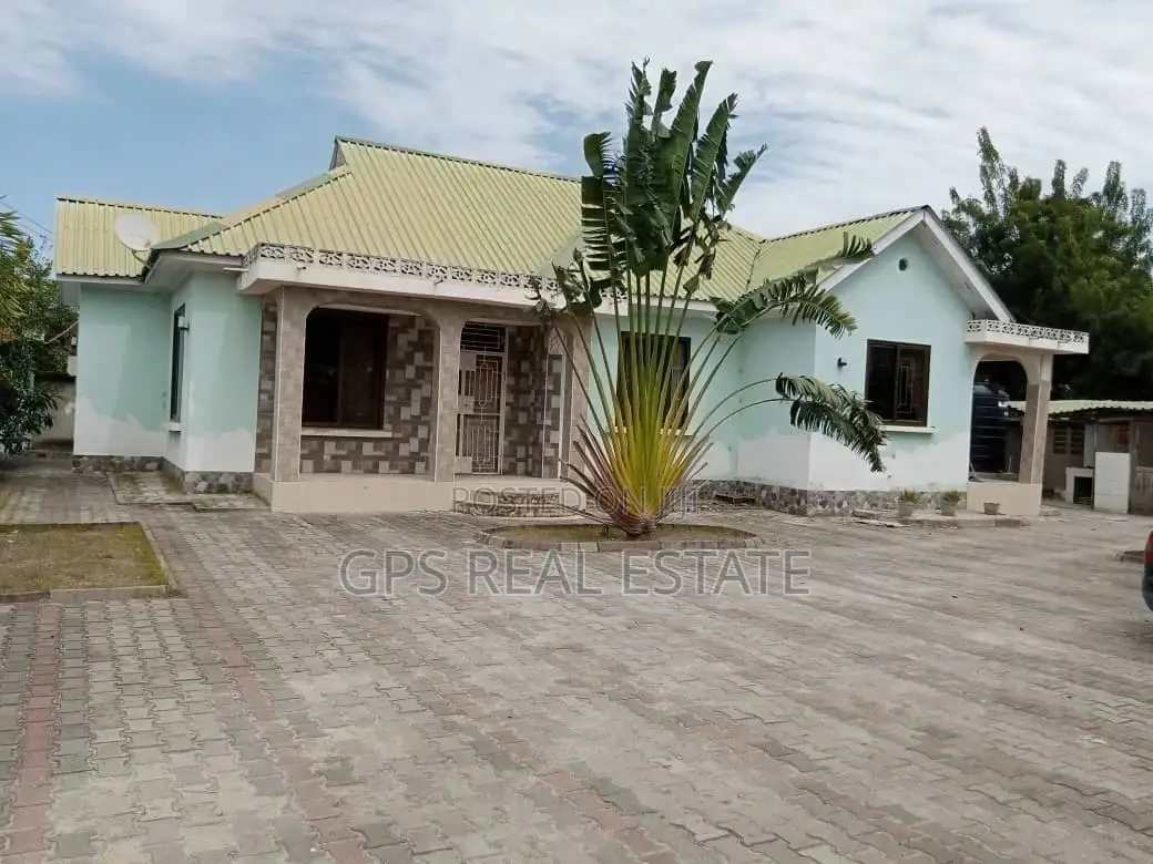 3bdrm House in Mbweni, Kinondoni for Sale in Kinondoni