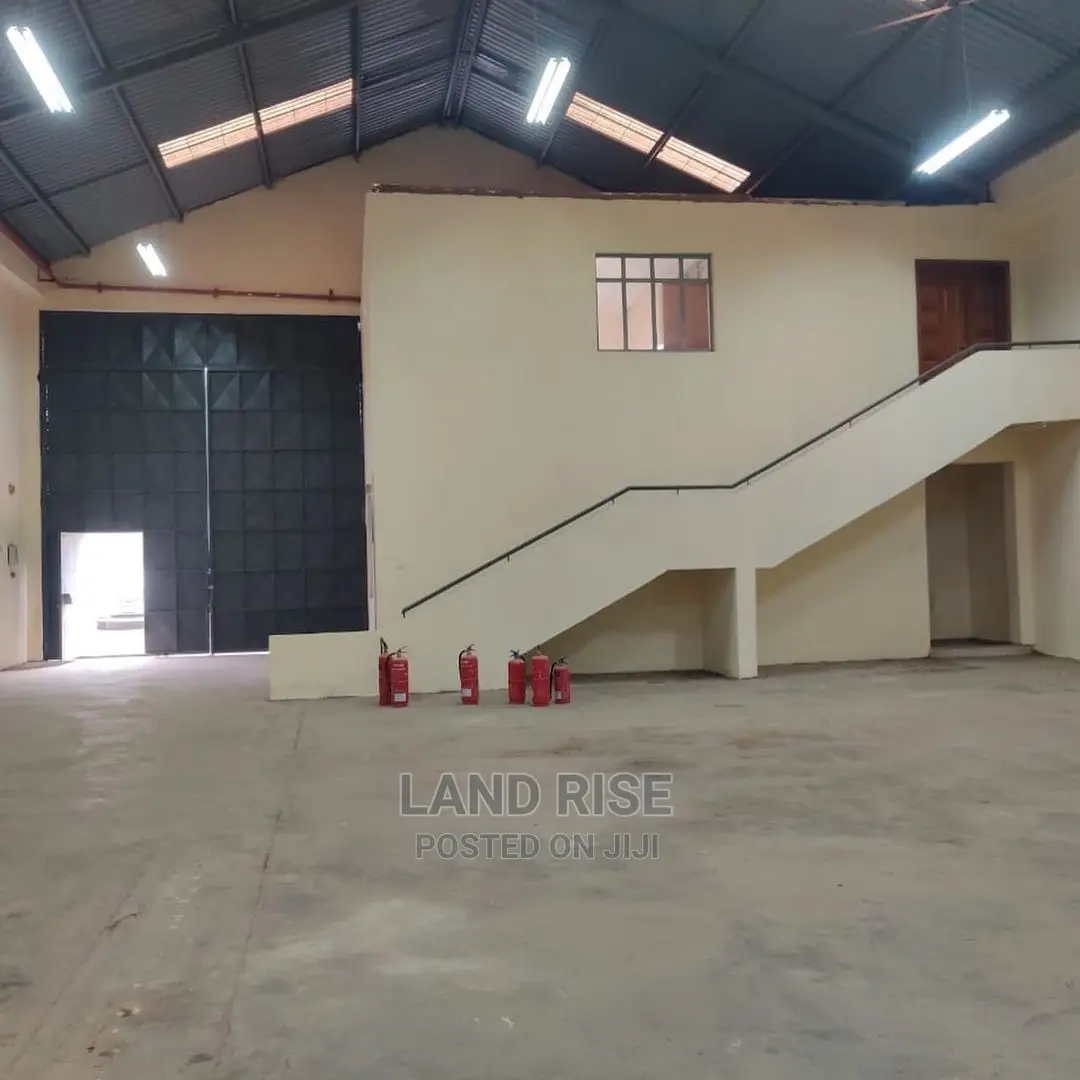 Warehouse (Godown) in Vingunguti