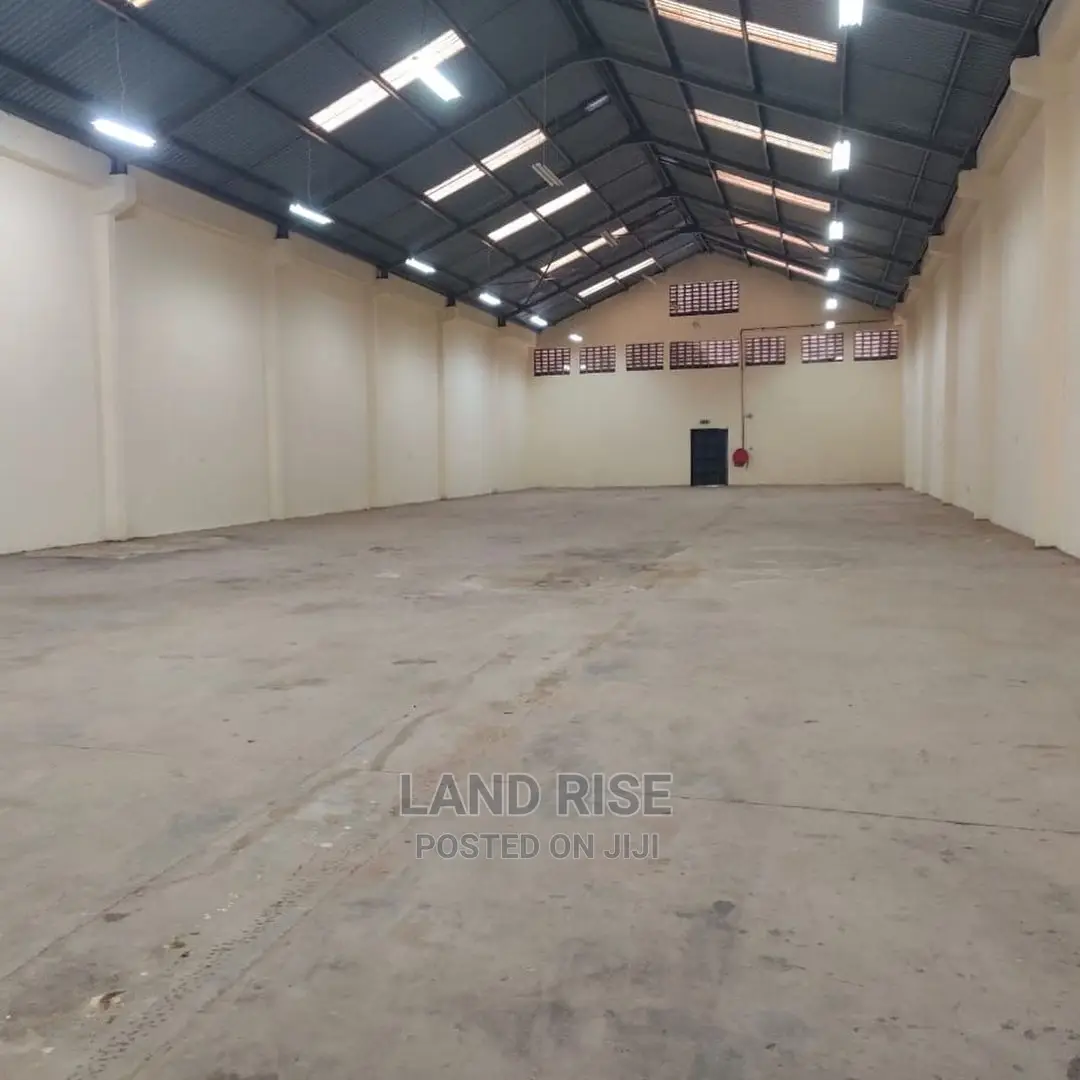 Warehouse (Godown) in Vingunguti
