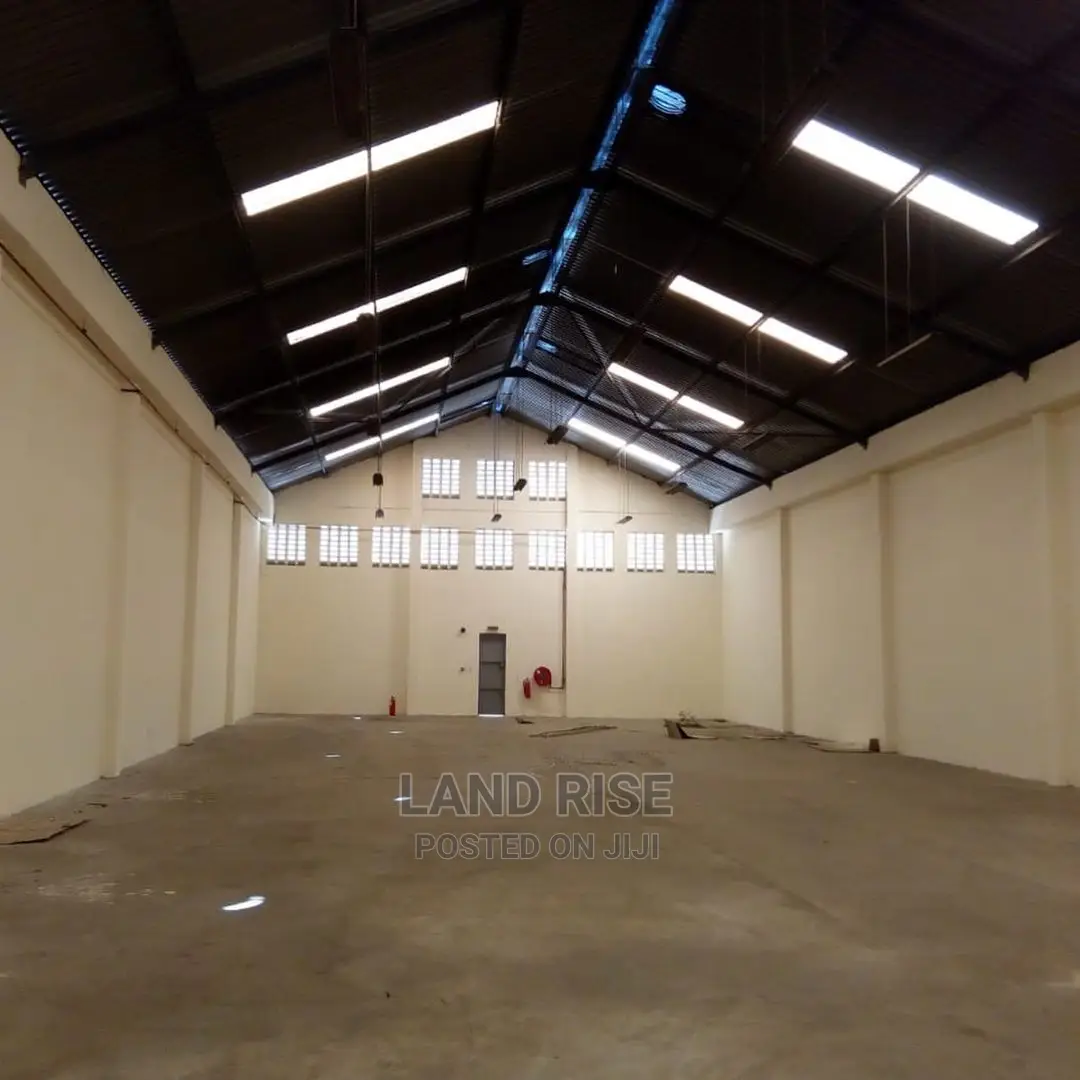 Warehouse (Godown) in Vingunguti