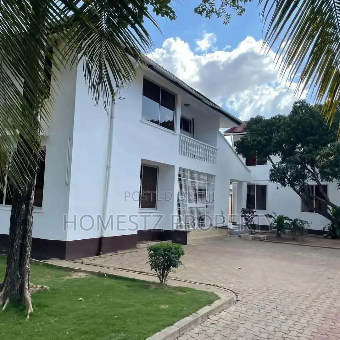4bdrm House in Mbezi Beach, Kinondoni for Sale in Kinondoni