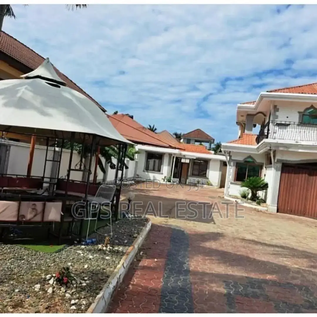 4bdrm House in Mbezi Beach, Kinondoni for Sale in Kinondoni